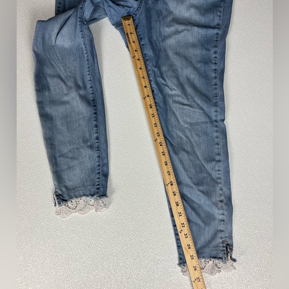 Lane Bryant Light Wash Flex Magic Waist Band High Rise Lace Jegging Size 16 - Picture 7 of 10